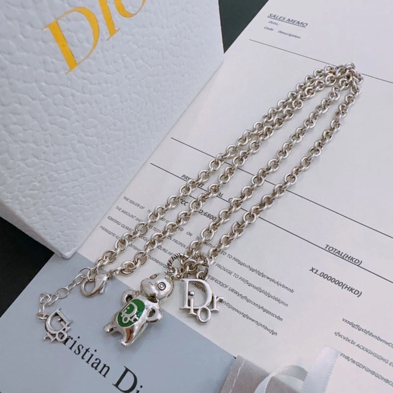 Sophisticated Christian Dior Necklaces 234692