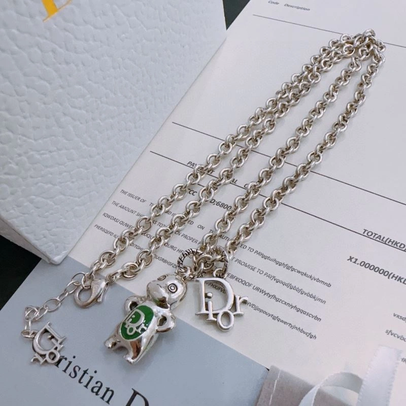 Sophisticated Christian Dior Necklaces 234692