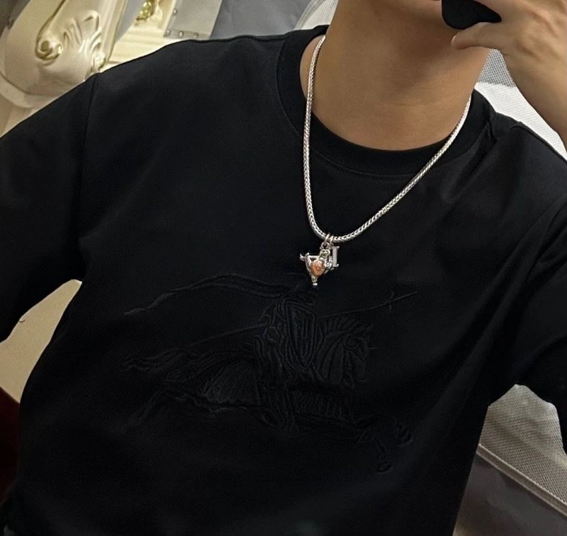Packable Christian Dior Necklaces 234700