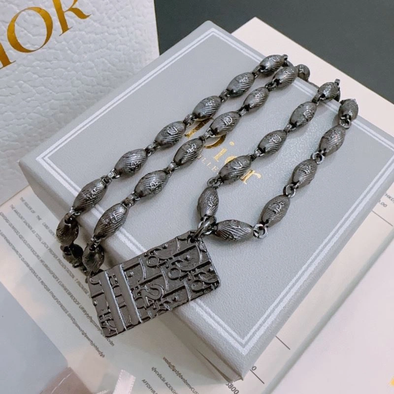 WrinkleFree Christian Dior Necklaces 234678