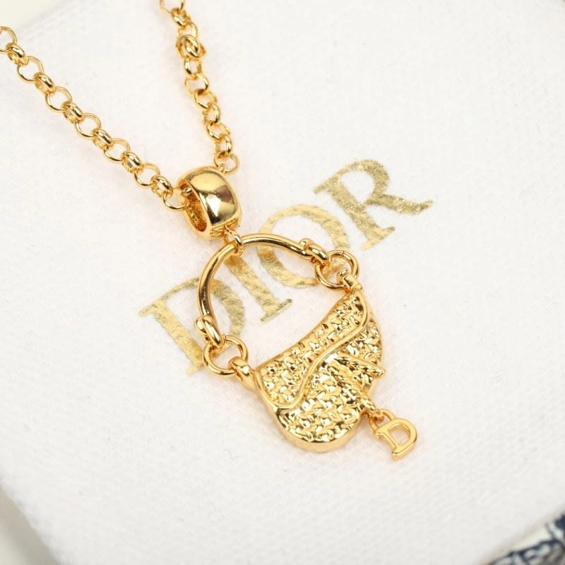Attractive Christian Dior Necklaces 234406