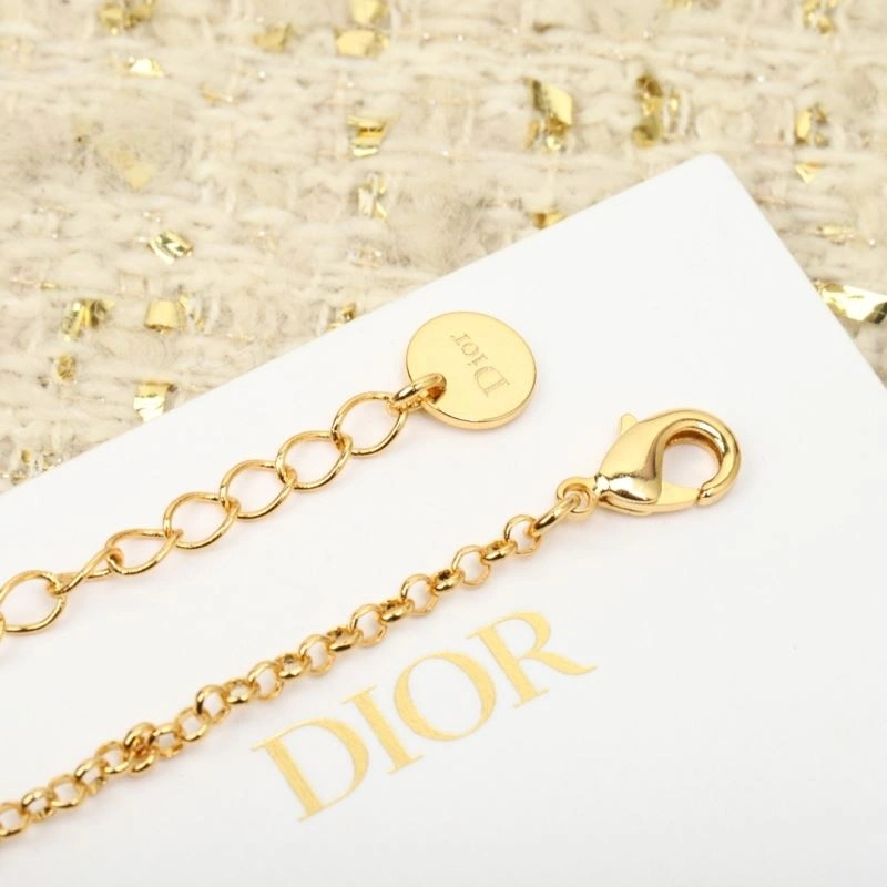 Attractive Christian Dior Necklaces 234406