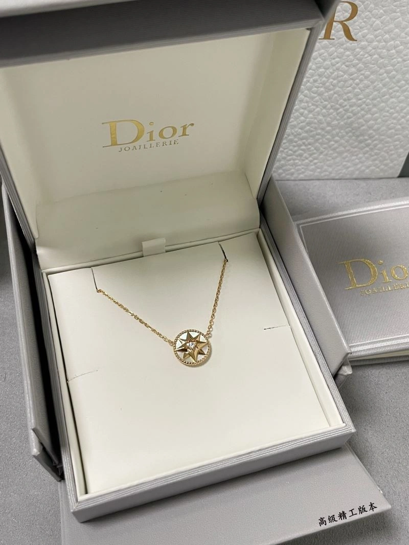 Seasonal Christian Dior Necklaces 234389