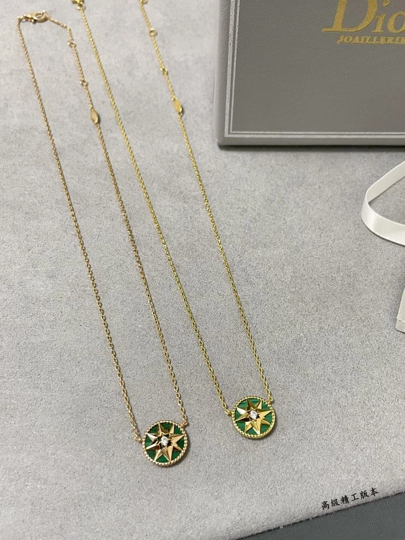 Christian Dior Necklaces Snug 234442