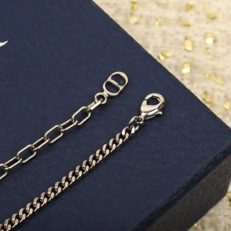 WrinkleFree Christian Dior Necklaces 234401