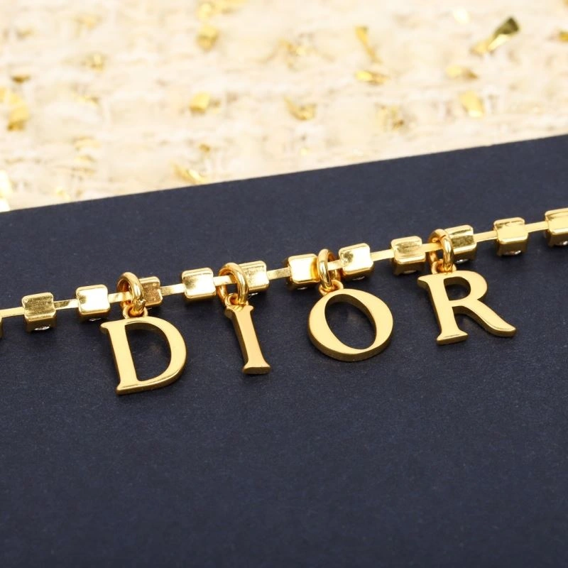 Christian Dior Necklaces Sophisticated 234392