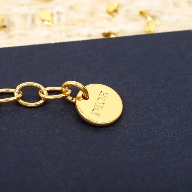 Christian Dior Necklaces Sophisticated 234392