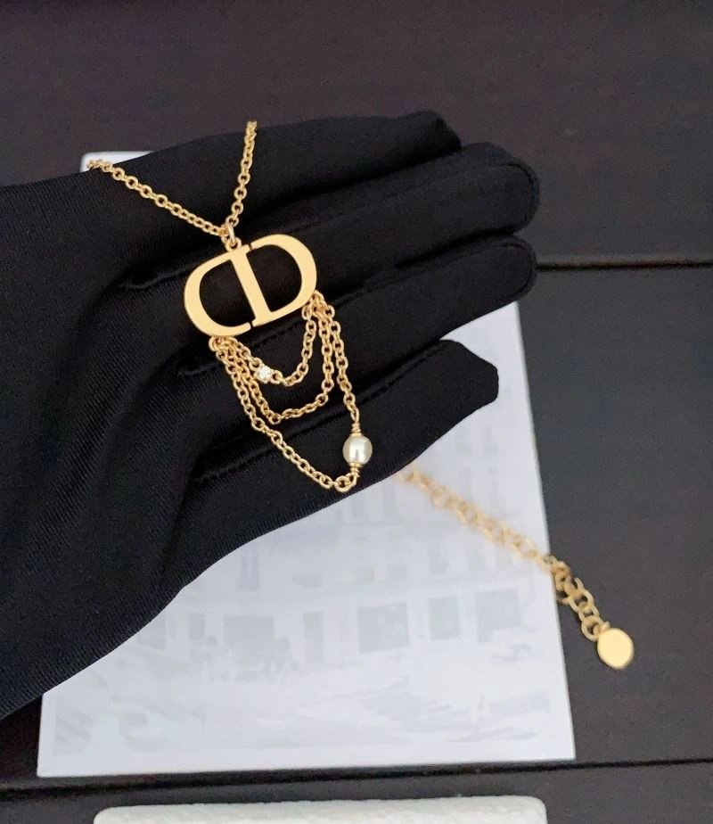 Christian Dior Necklaces Affordable 234384