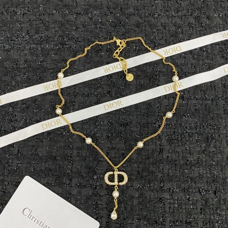 SmoothTexture Christian Dior Necklaces 234382
