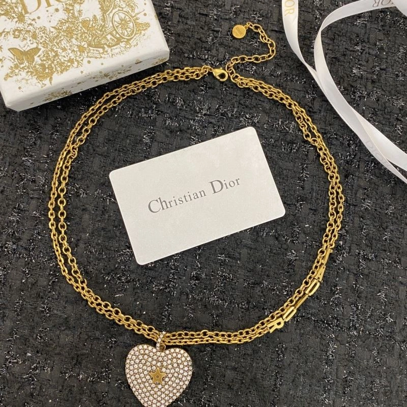 Comfortable Christian Dior Necklaces 234369