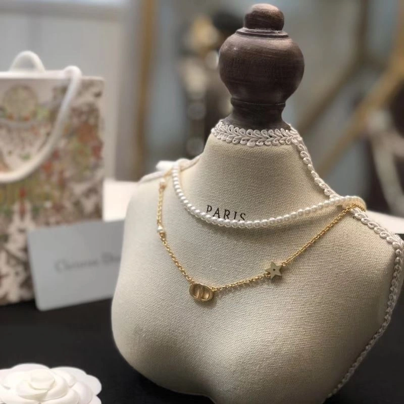 Christian Dior Necklaces Functional 234351