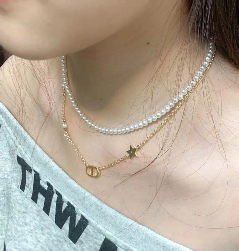 Christian Dior Necklaces Functional 234351