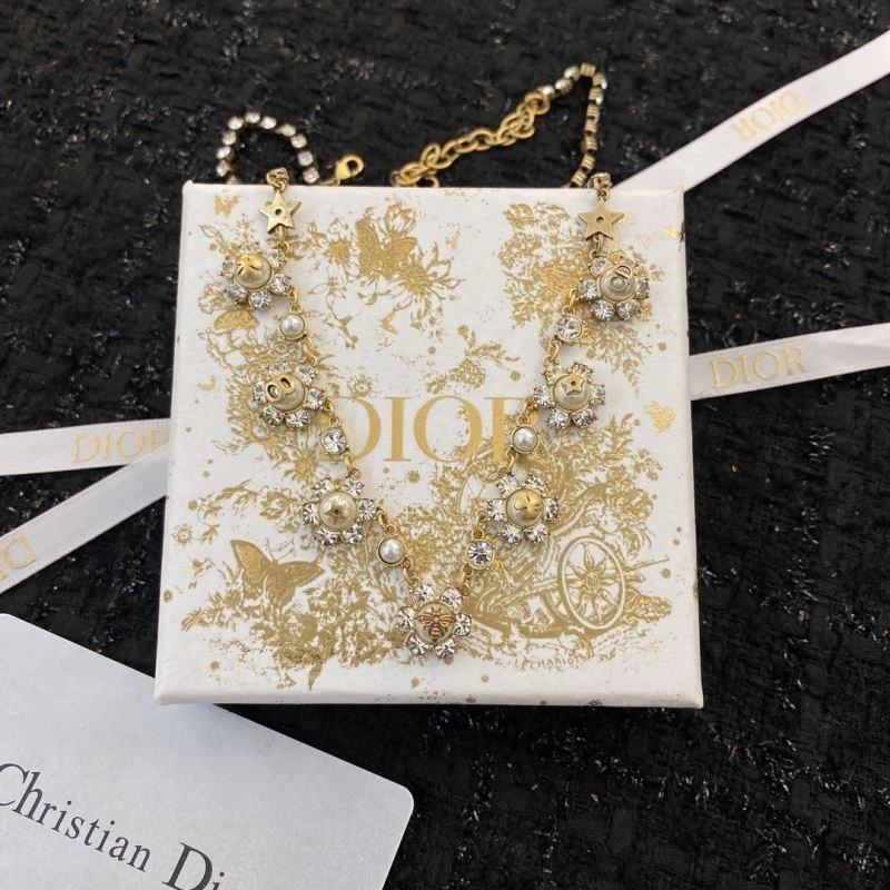 Christian Dior Necklaces Trendy 234356