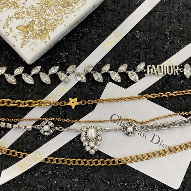 Bright Christian Dior Necklaces 234420