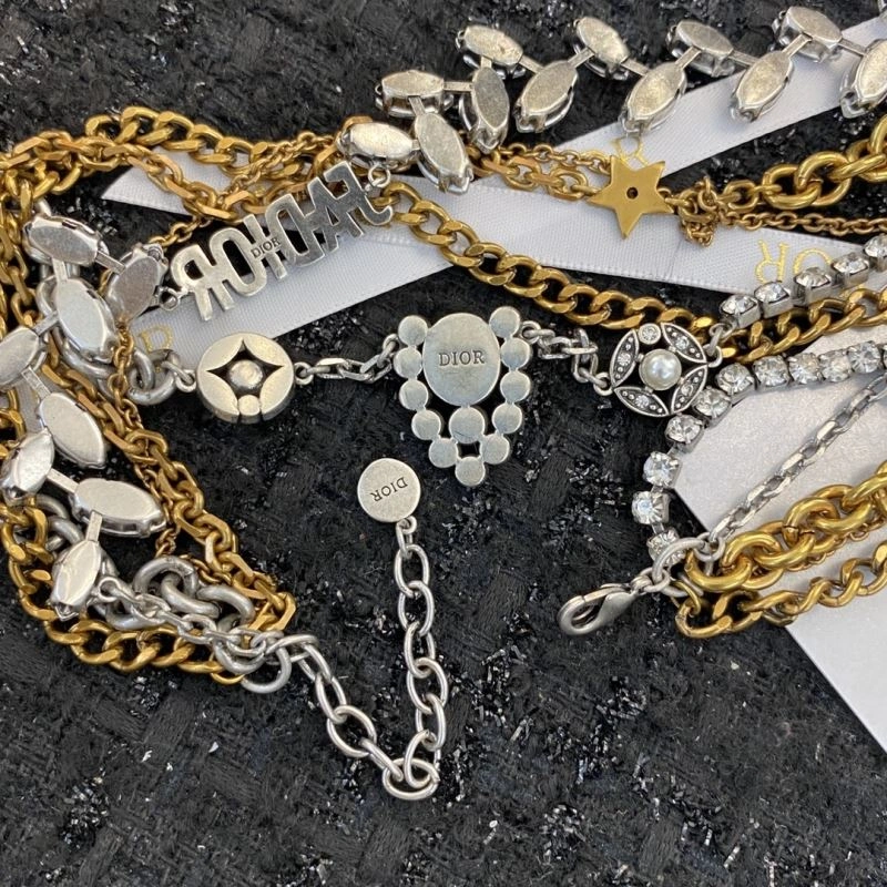 Bright Christian Dior Necklaces 234420
