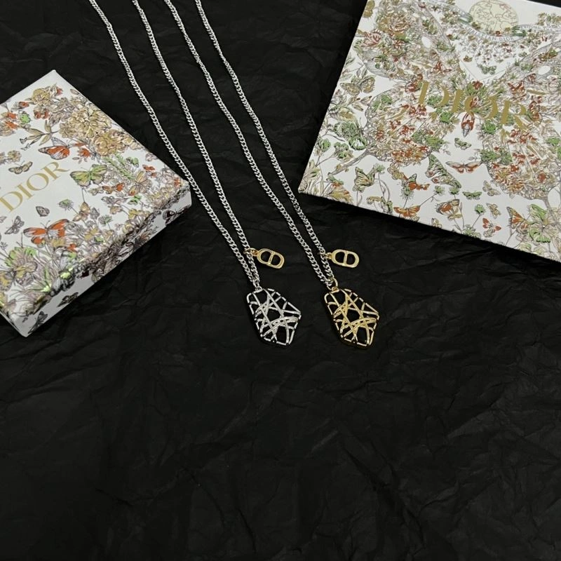 Cozy Christian Dior Necklaces 234344