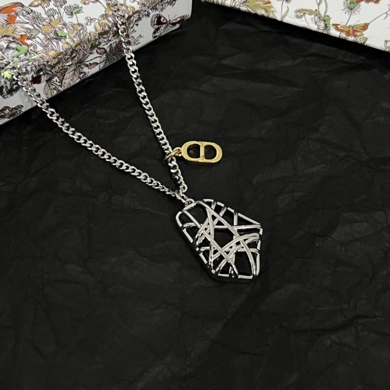 Cozy Christian Dior Necklaces 234344