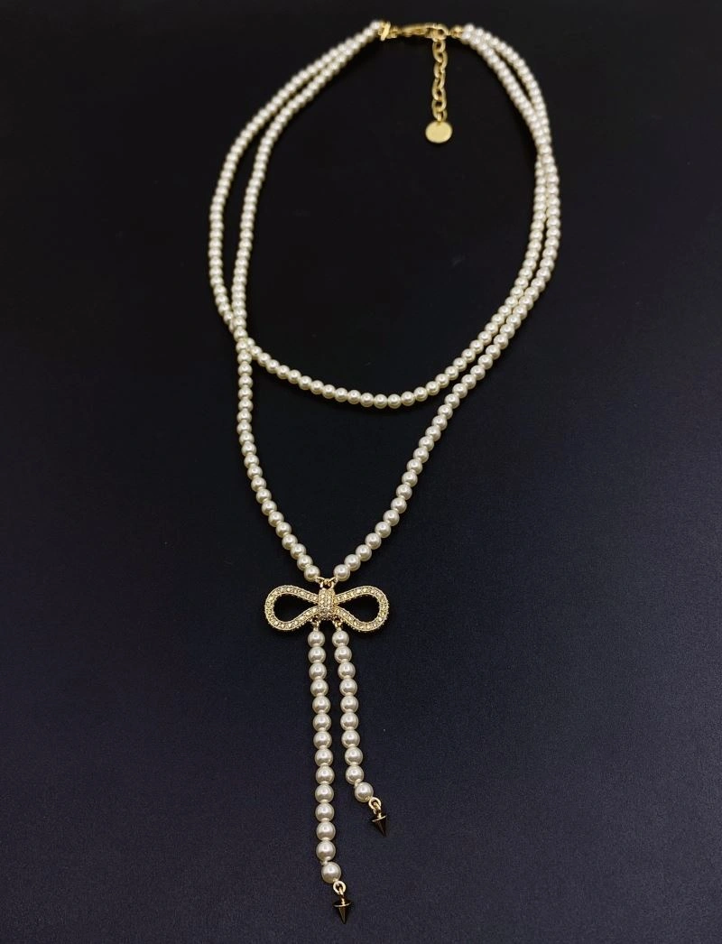 Contemporary Christian Dior Necklaces 234336