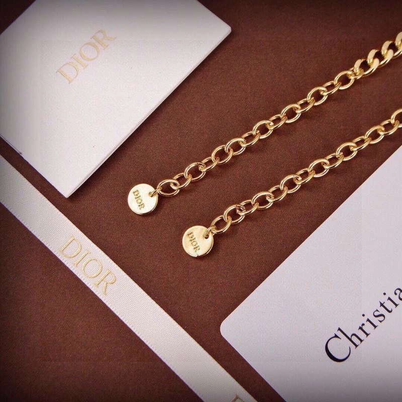 Christian Dior Necklaces Stylish 234349