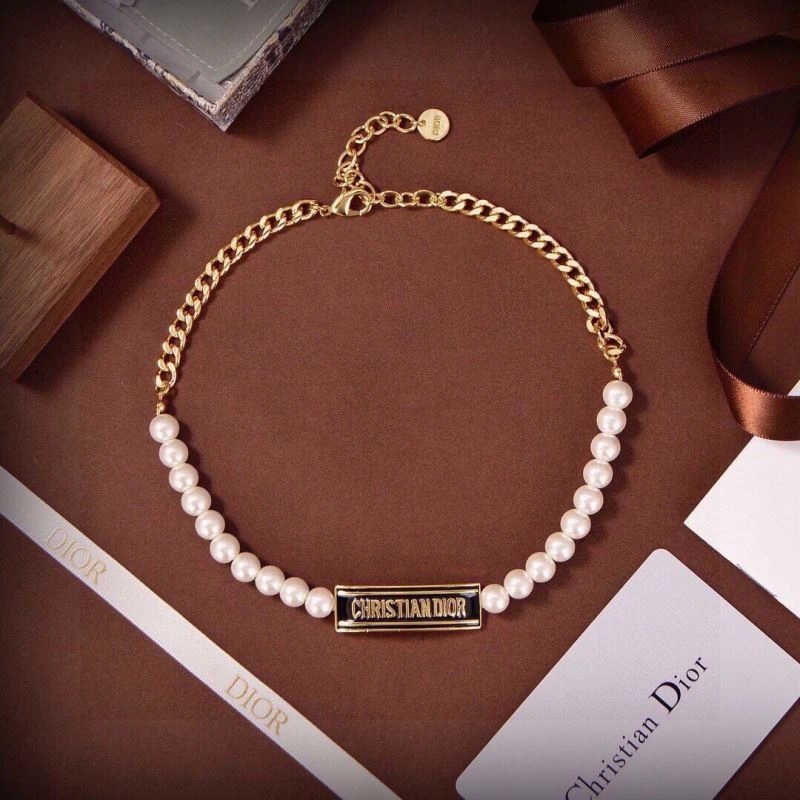 Christian Dior Necklaces Stylish 234349