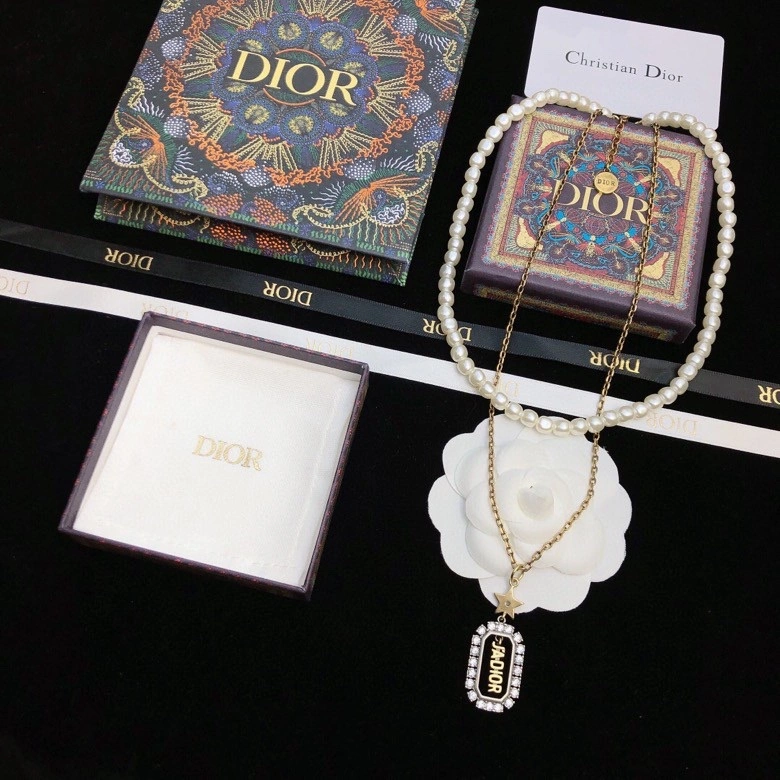 Christian Dior Necklaces Flexible 234333