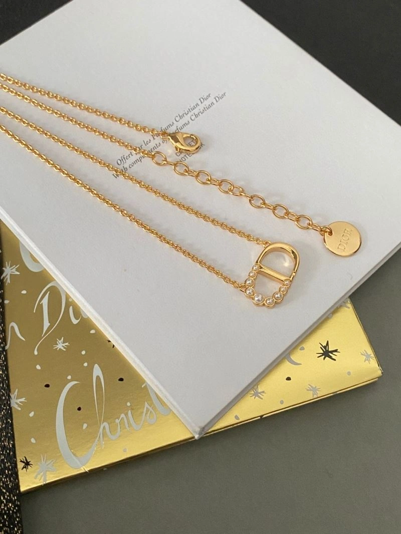 GoAnywhere Christian Dior Necklaces 234340