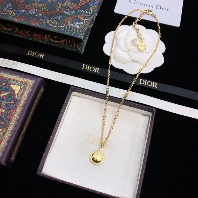 Christian Dior Necklaces Sporty 234353