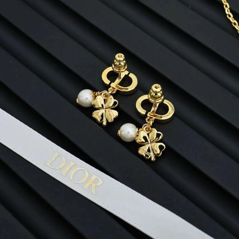 ZipUp Christian Dior Necklaces 234350