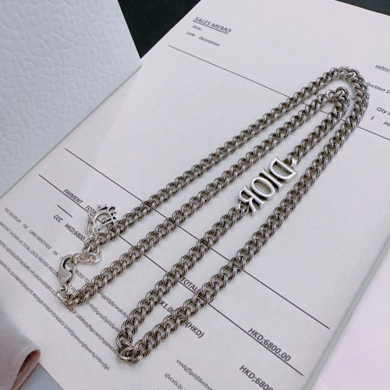 Reliable Christian Dior Necklaces 234395
