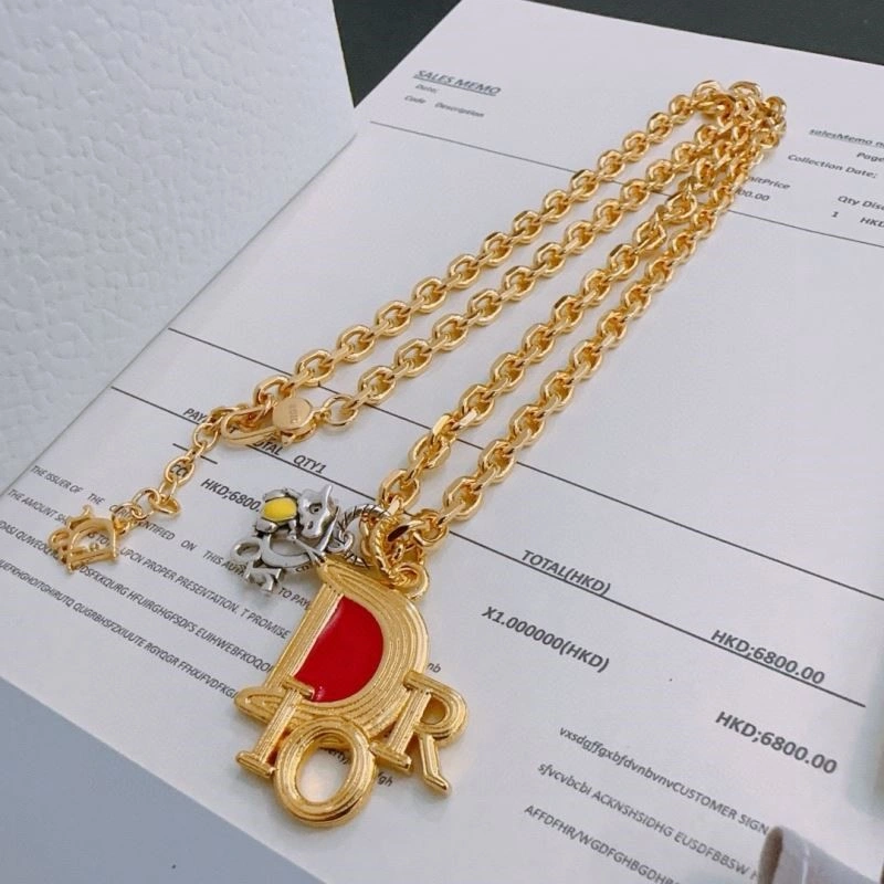 Functional Christian Dior Necklaces 234103
