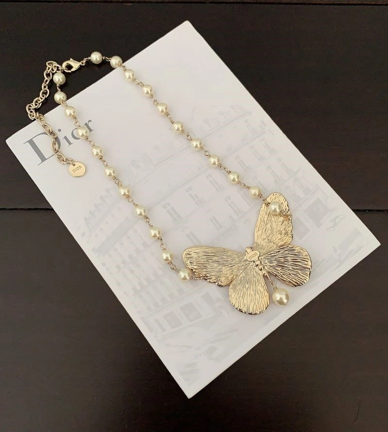 WrinkleFree Christian Dior Necklaces 234109
