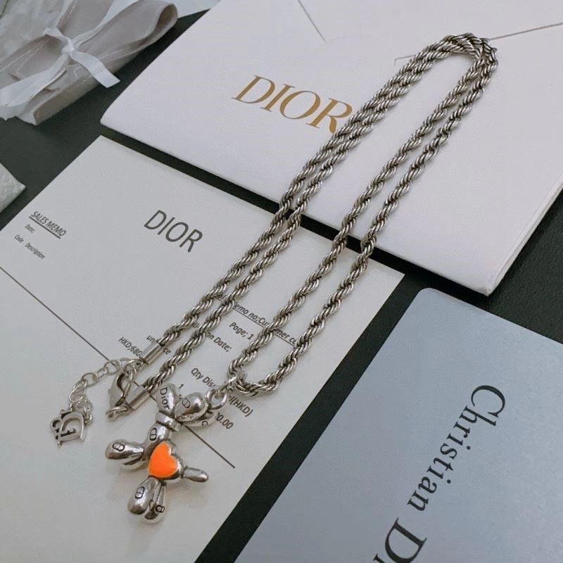 Comfortable Christian Dior Necklaces 234158