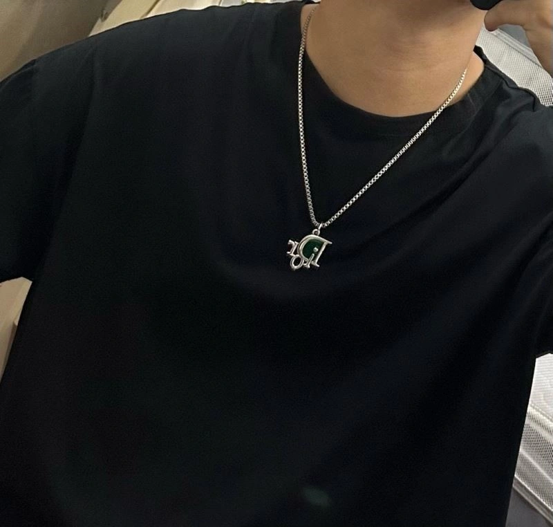 SoftTouch Christian Dior Necklaces 234094