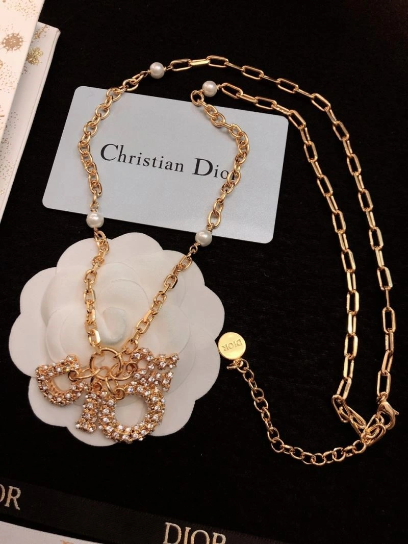ComfortFit Christian Dior Necklaces 234085