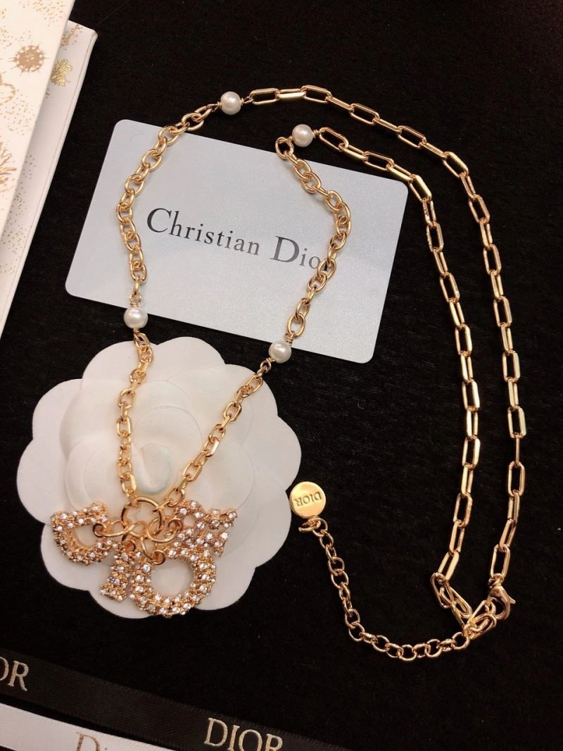 ComfortFit Christian Dior Necklaces 234085