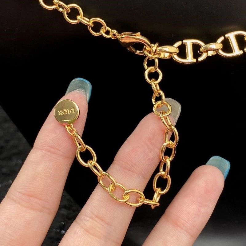 Christian Dior Necklaces ModernLook 234076