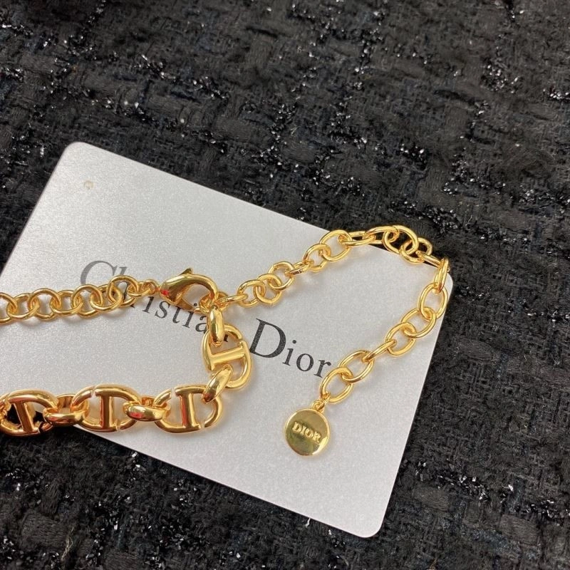 Christian Dior Necklaces ModernLook 234076