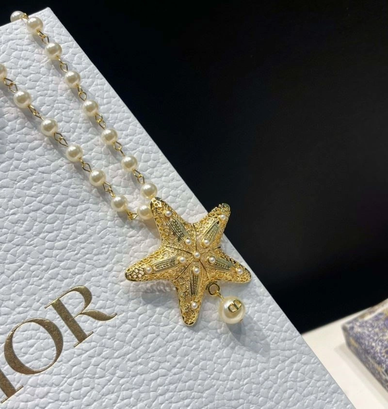 Christian Dior Necklaces Youthful 234081