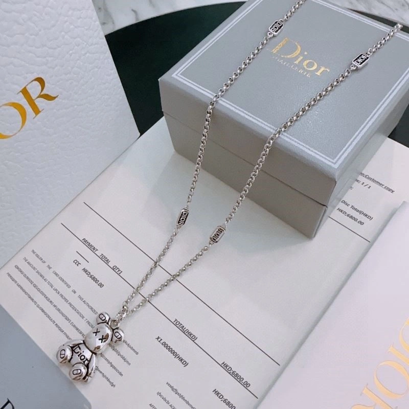 Fashionable Christian Dior Necklaces 234088