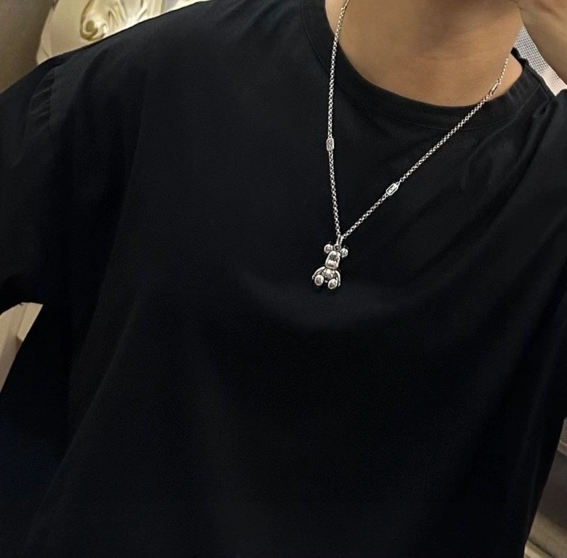 Fashionable Christian Dior Necklaces 234088