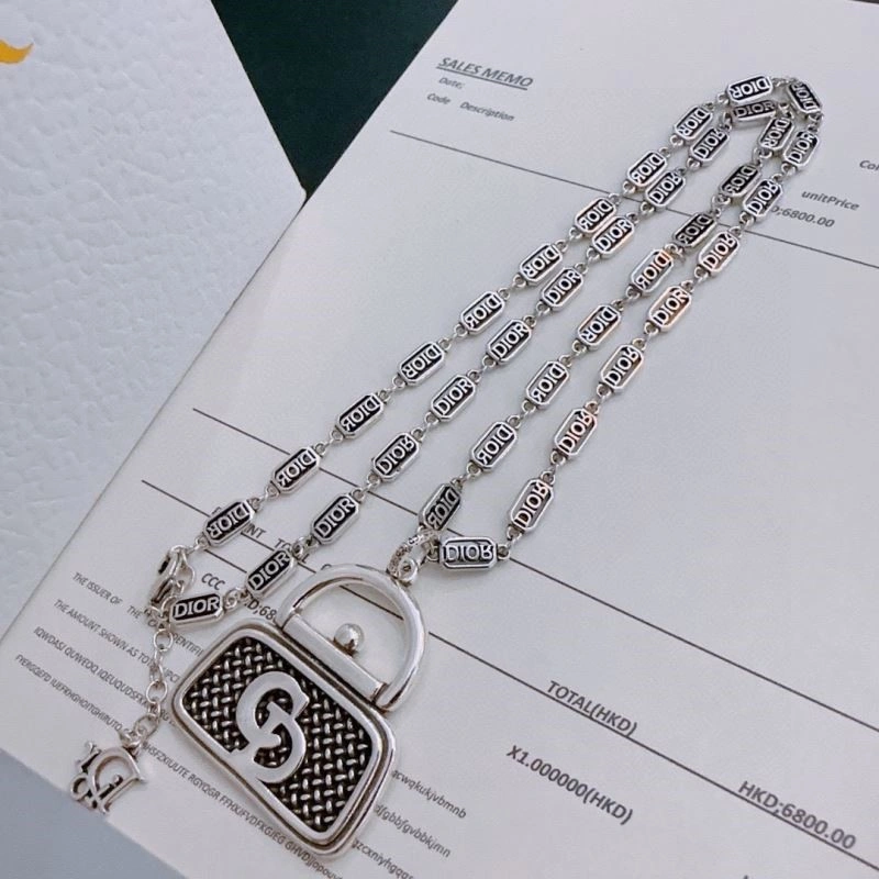 Christian Dior Necklaces Premium 234075