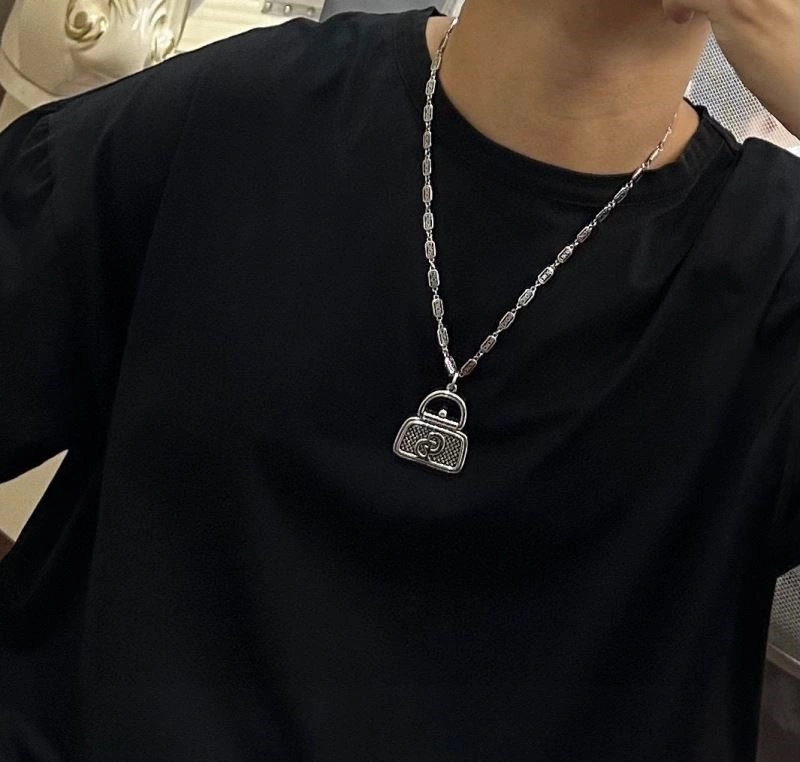 Christian Dior Necklaces Premium 234075