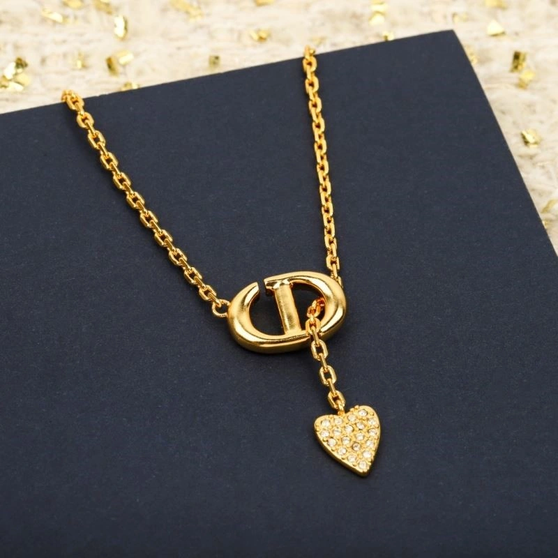 MultiPurpose Christian Dior Necklaces 234079