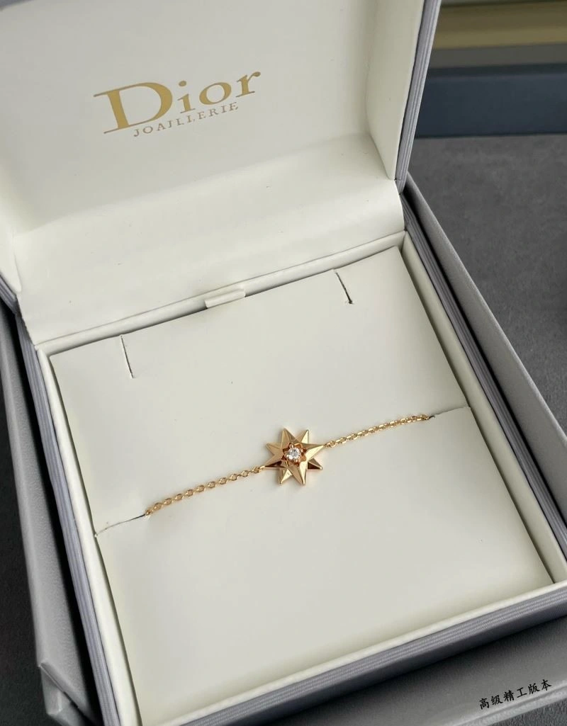 FashionForward Christian Dior Necklaces 234130