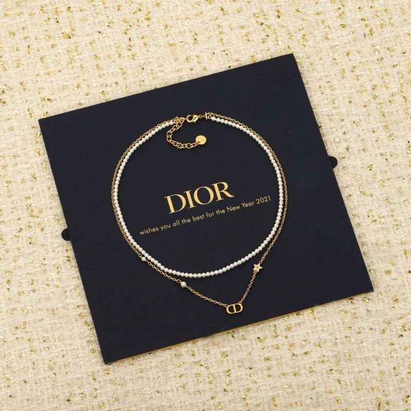Comfortable Christian Dior Necklaces 234077