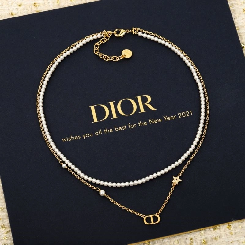 Comfortable Christian Dior Necklaces 234077