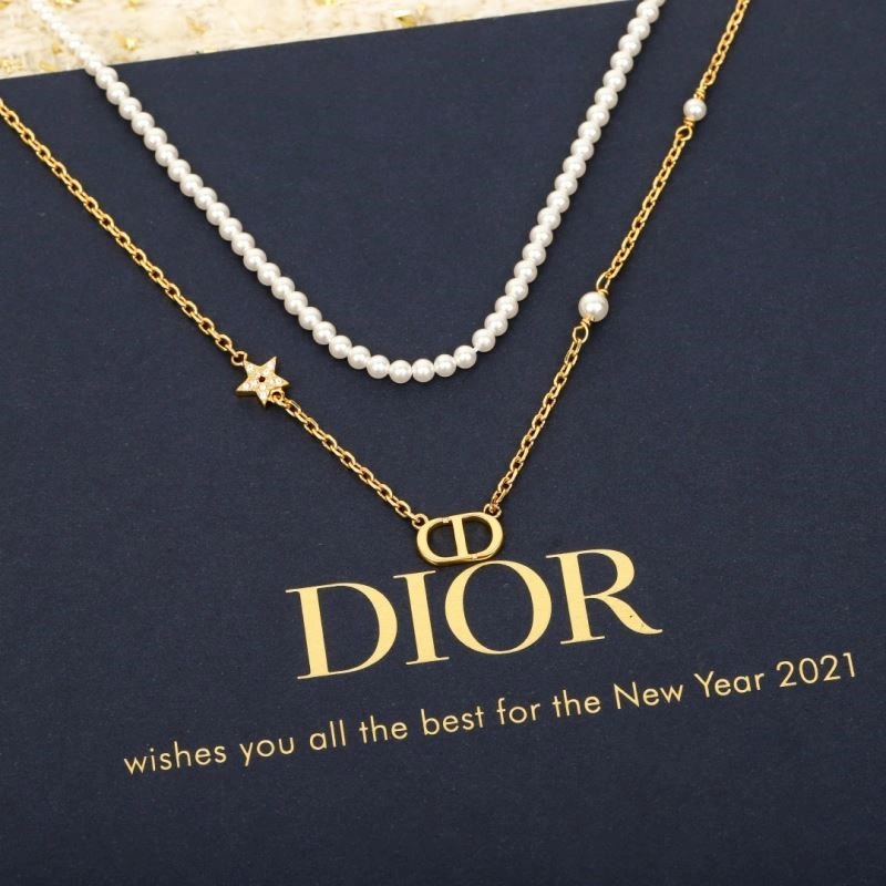 Comfortable Christian Dior Necklaces 234077
