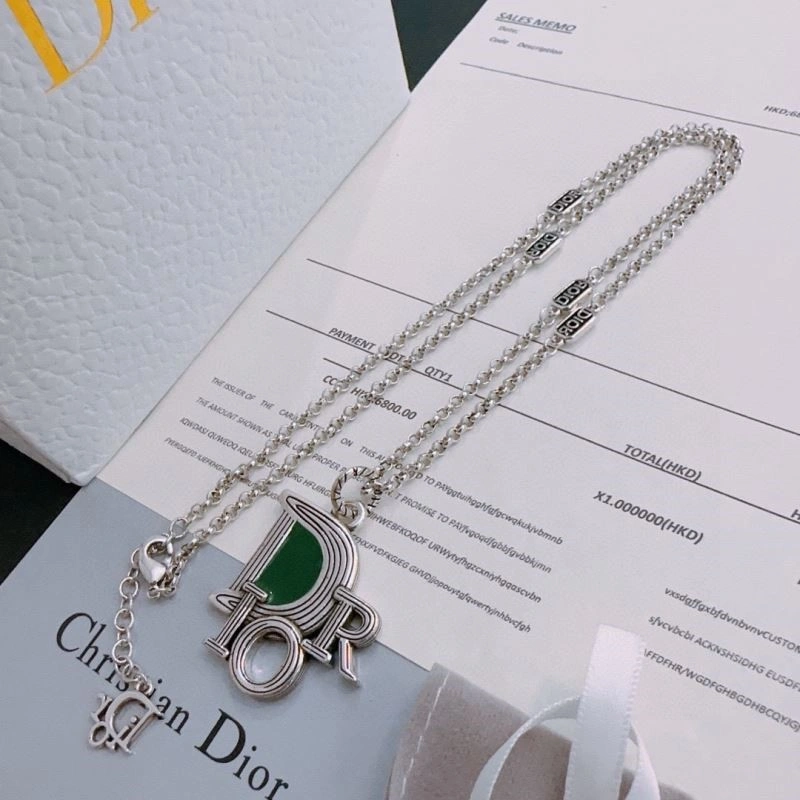Bold Christian Dior Necklaces 234060