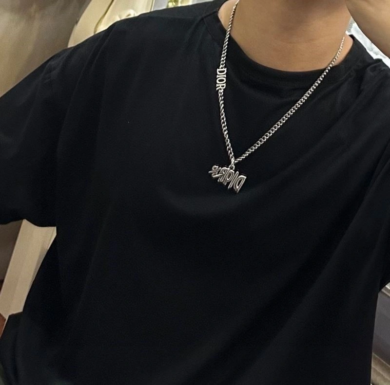 UrbanChic Christian Dior Necklaces 234064