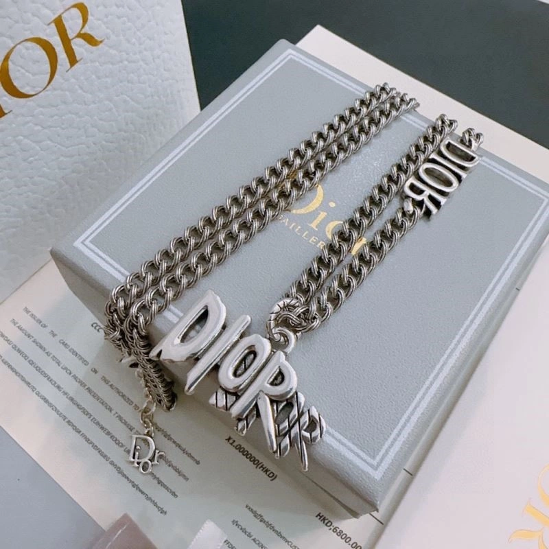 UrbanChic Christian Dior Necklaces 234064